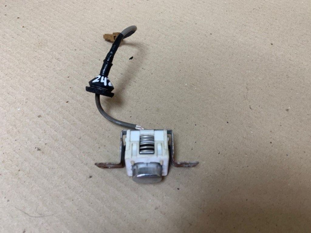 25380-JK01A | Кнопка открывания багажника наружная INFINITI G25/G35/G37/Q40 06-14