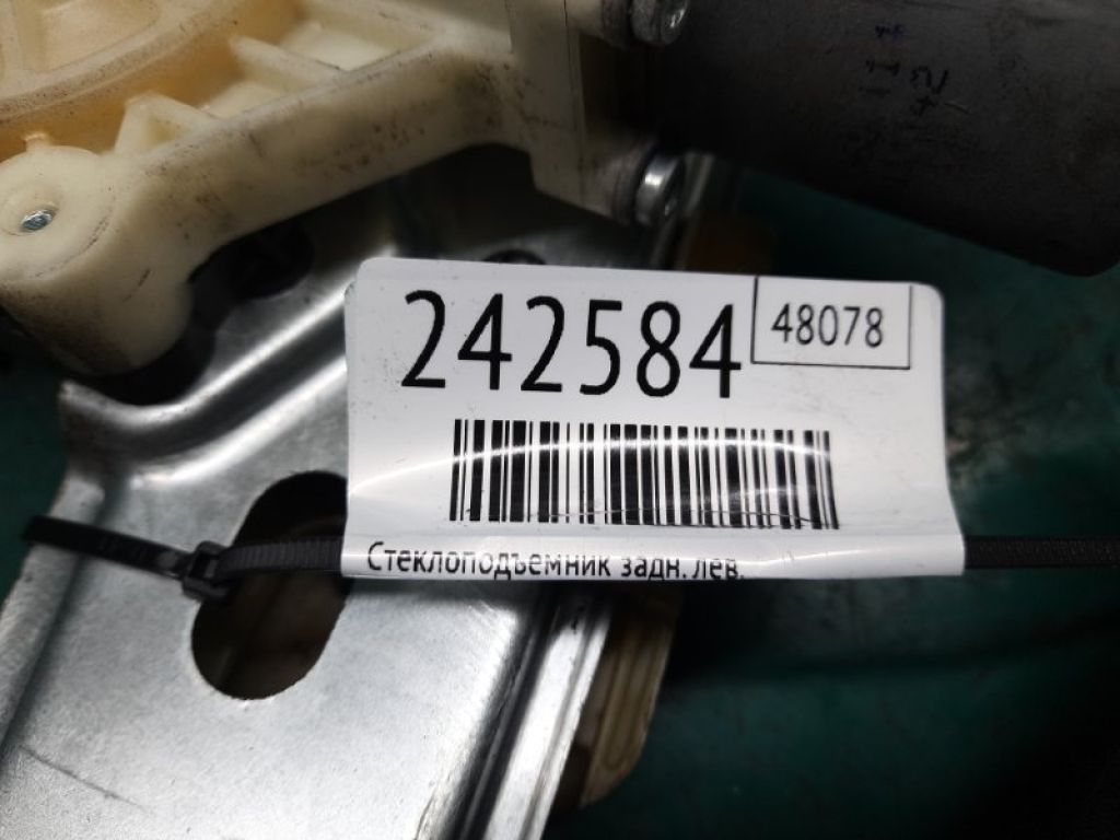 CM5Z-5827001-A | Стеклоподъемник задн. лев. FORD FOCUS 10-18 - Фото 2