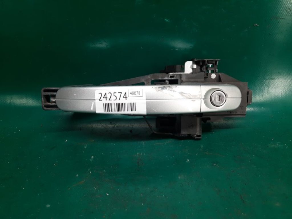 CV6Z-5422404-CA | Ручка двери наружная передн. лев. FORD FOCUS 10-18