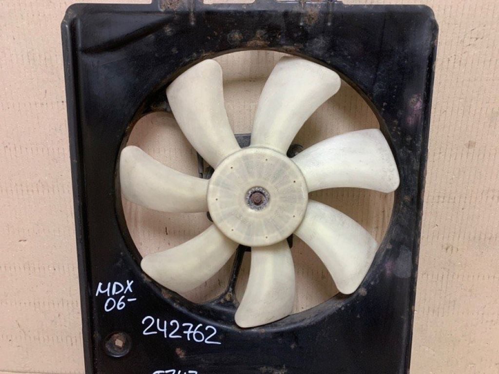 38615-RYE-A01 | Дифузор вентилятора основного радіатора прав. ACURA MDX (YD2) 06-13 - Фото 2