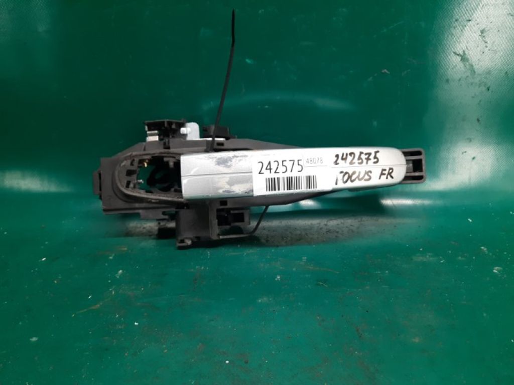 CV6Z-5422404-CA | Ручка двері зовнішня передн. прав. FORD FOCUS 10-18