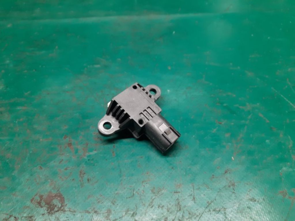 GN1Z-14B345-A | Датчик удара передн. лев. FORD FIESTA 08-17 - Фото 3