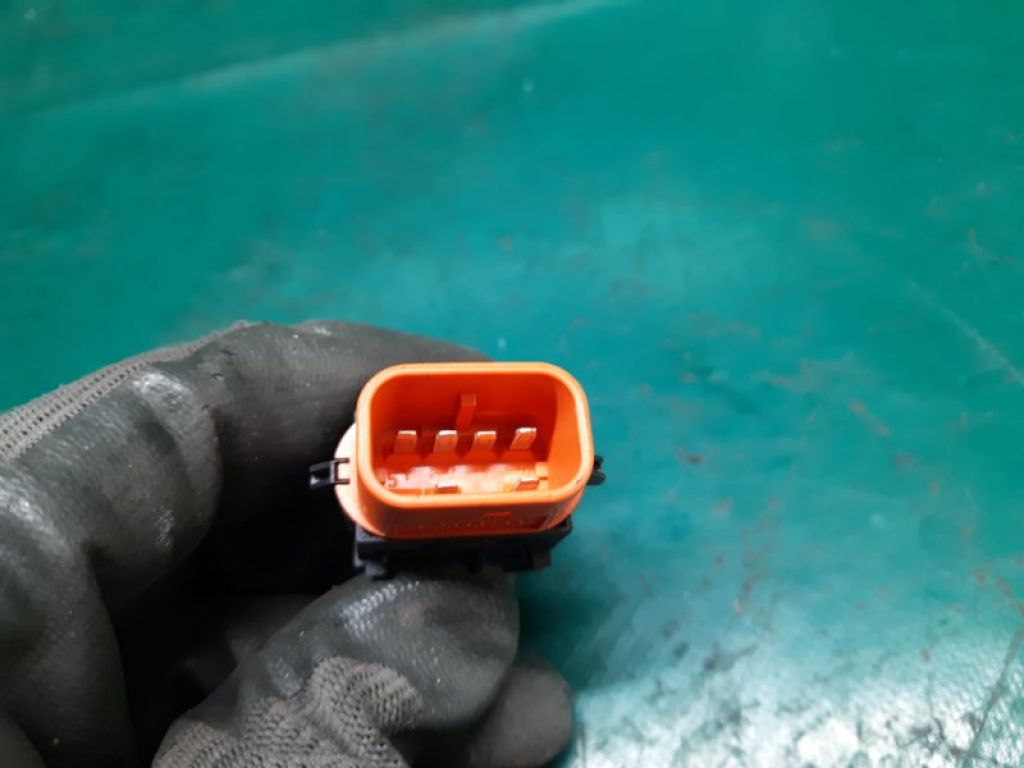 BM5Z-14529-A | Кнопка склопідіймача задн. прав. FORD FOCUS 10-18 - Фото 4