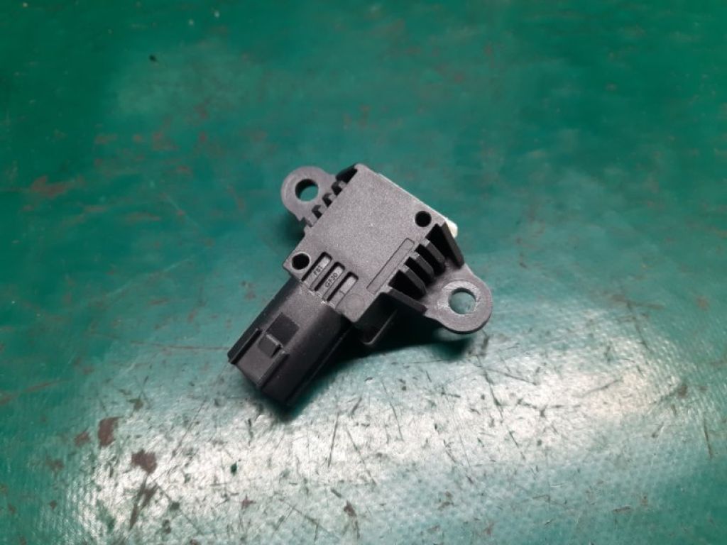 GN1Z-14B345-A | Датчик удару передн. прав. FORD FIESTA 08-17 - Фото 3