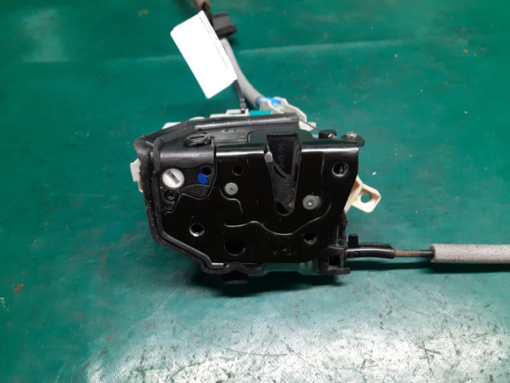 8K0 839 015 D | Замок двери задн. лев. AUDI A3 (8V) 12–17 - Фото 3