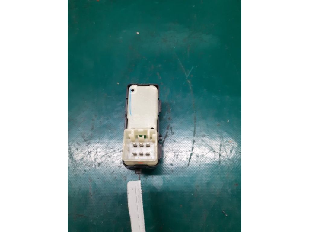 4602933AA | Кнопка склопідіймача задн. лів. JEEP PATRIOT 10-17 - Фото 4