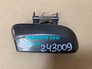 Ручка двери наружная задн. лев. INFINITI QX56 / TITAN / ARMADA 04-16