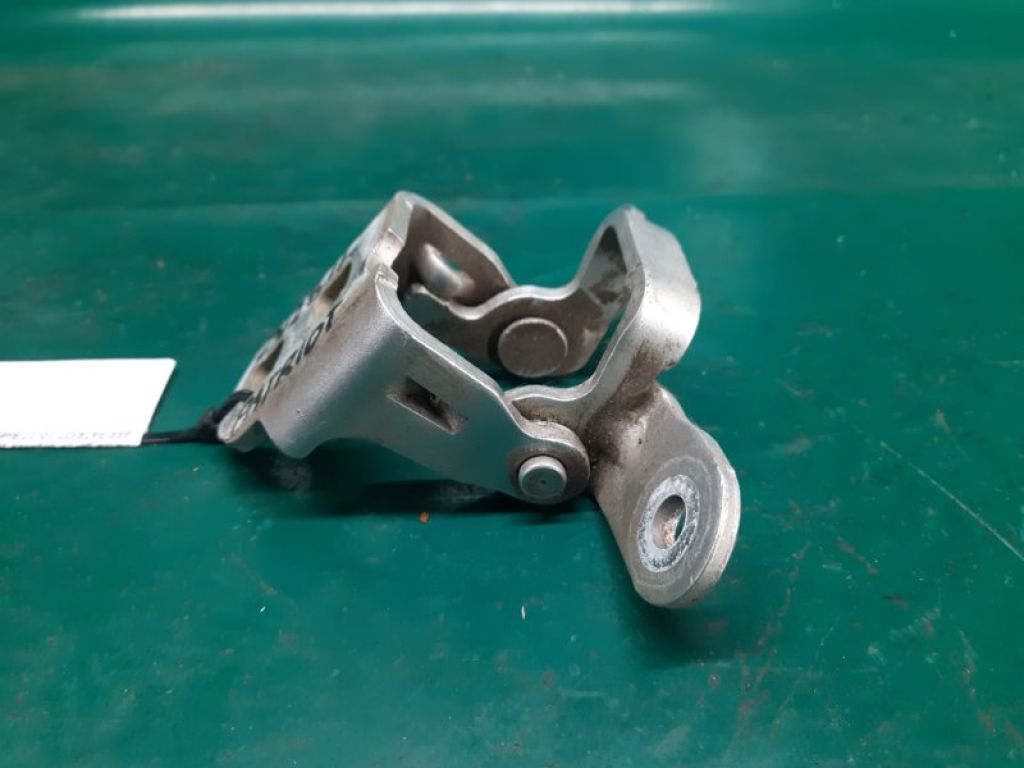 5074257AB | Петля двери верхняя задн. лев. JEEP PATRIOT 10-17 - Фото 4