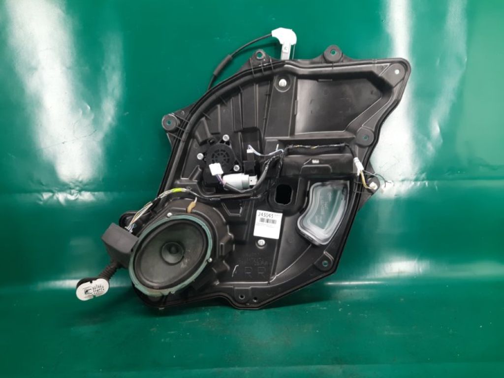 EG21-72-590C | Склопідйомник задн. прав. MAZDA CX-7 06-12
