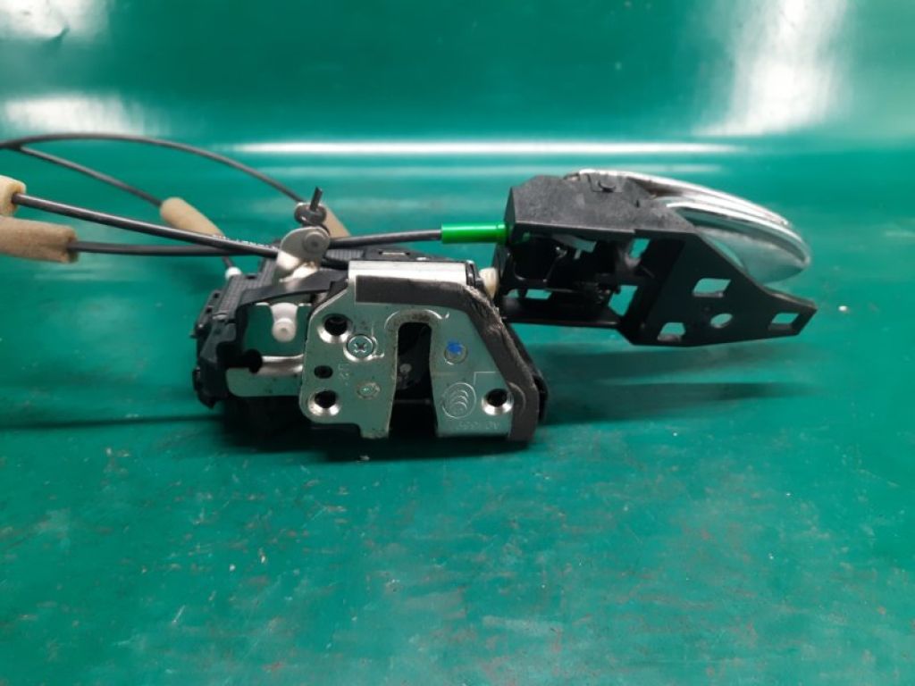 69060-06100 | Замок двері задн. лів. TOYOTA CAMRY 40 06-11 - Фото 8