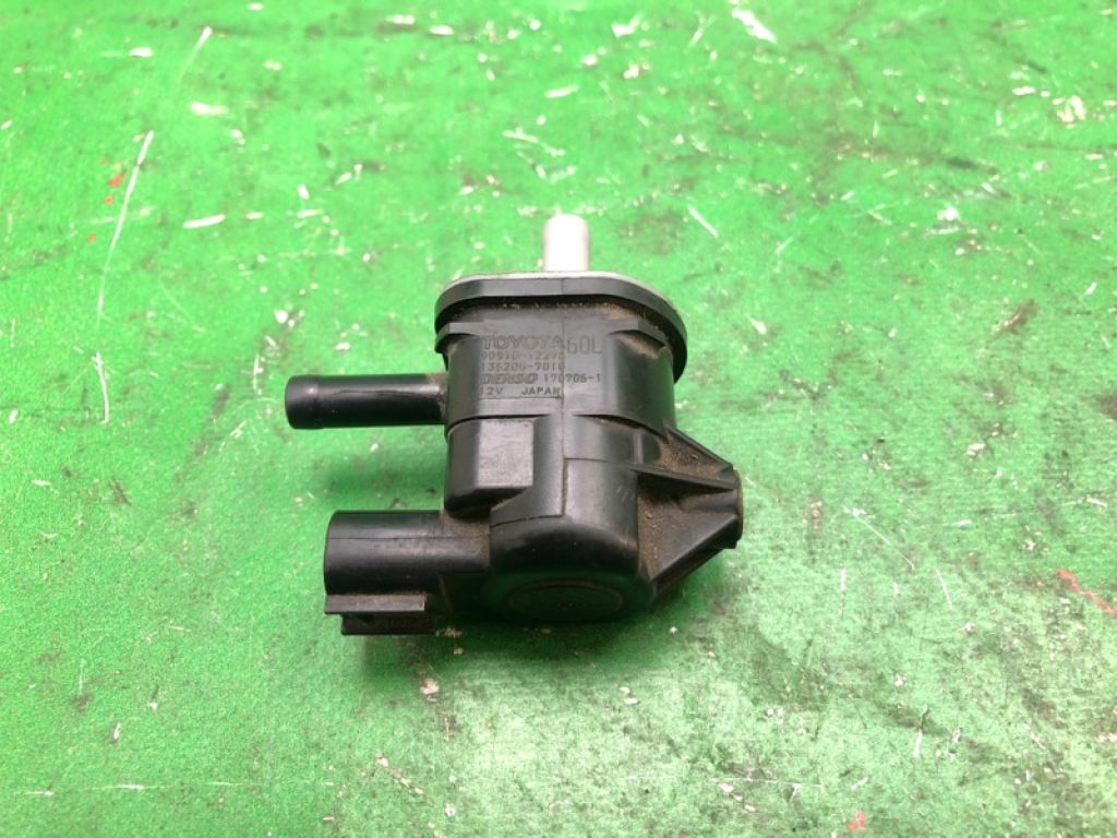 90910-12276 | Клапан электромагнитный (вакуумный) TOYOTA RAV4 13-19