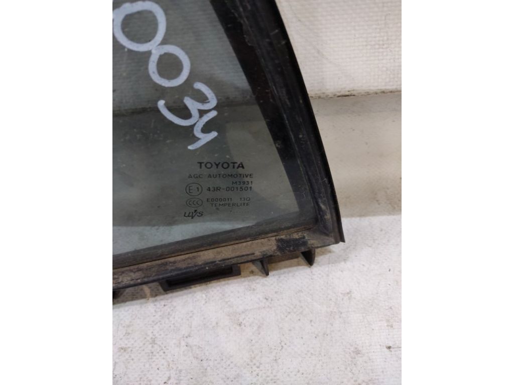 68124-02170 | Стекло двери глухое задн. лев. TOYOTA AURIS 06-12 - Фото 2