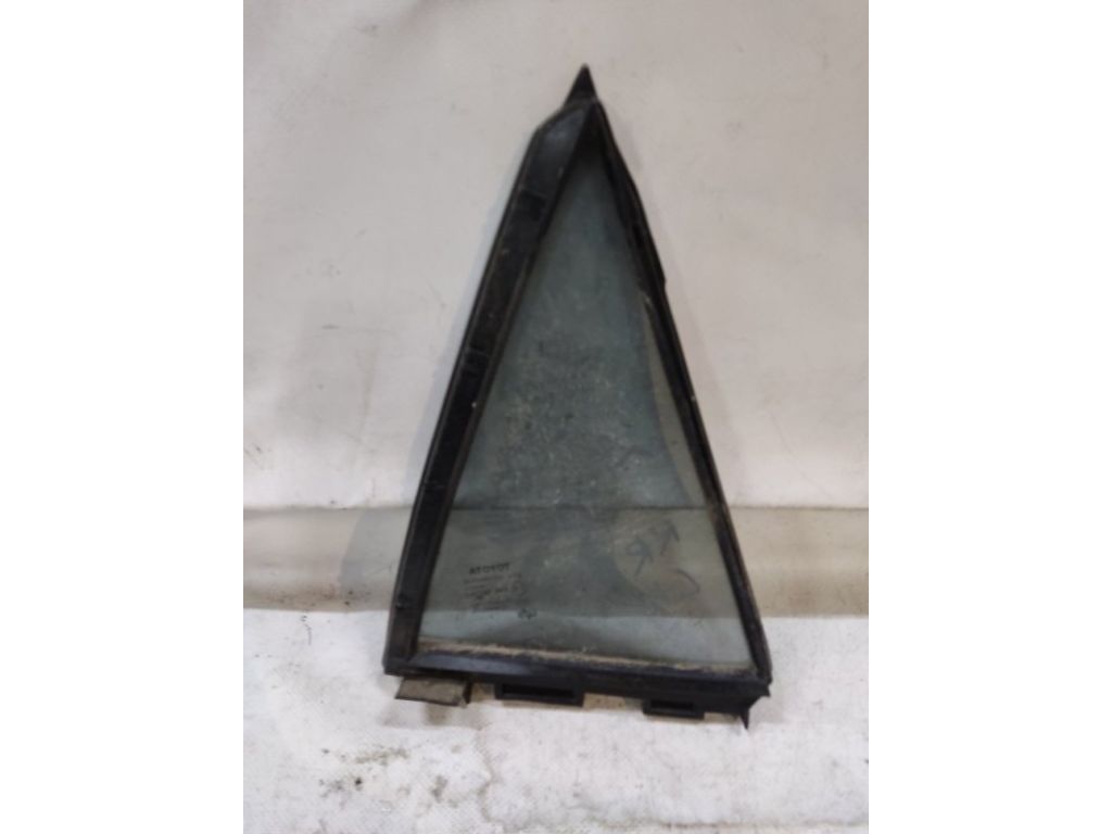 68124-02170 | Стекло двери глухое задн. лев. TOYOTA AURIS 06-12 - Фото 3