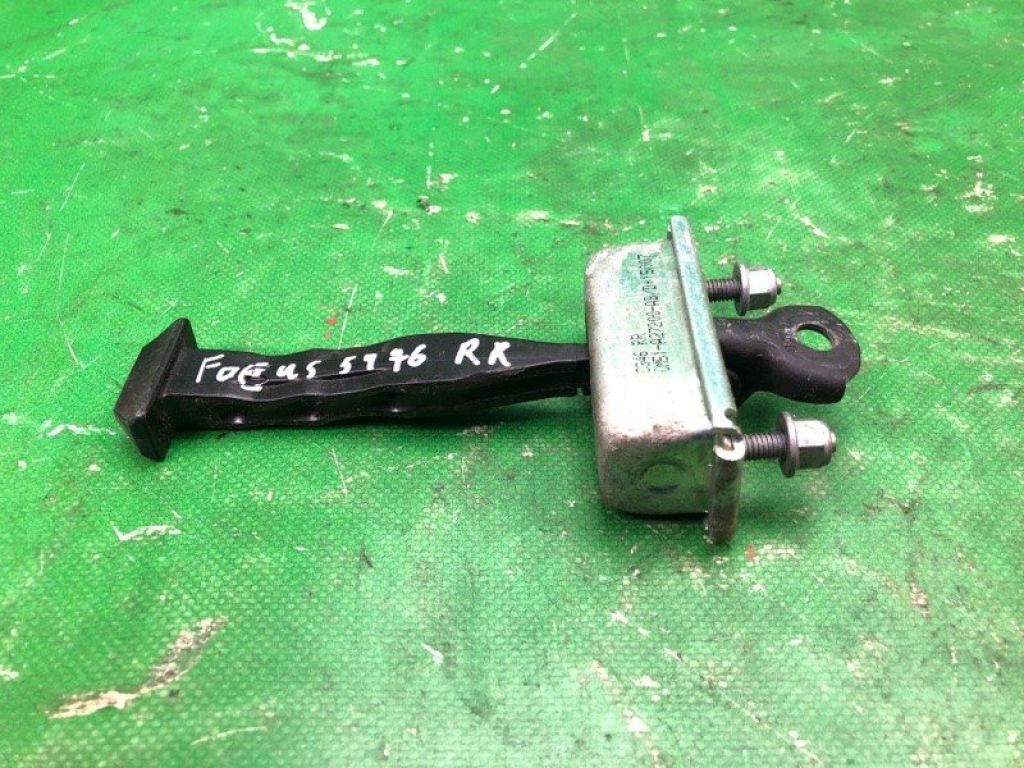 CP9Z-5827204-A | Ограничитель двери задн. прав. FORD FOCUS 10-18