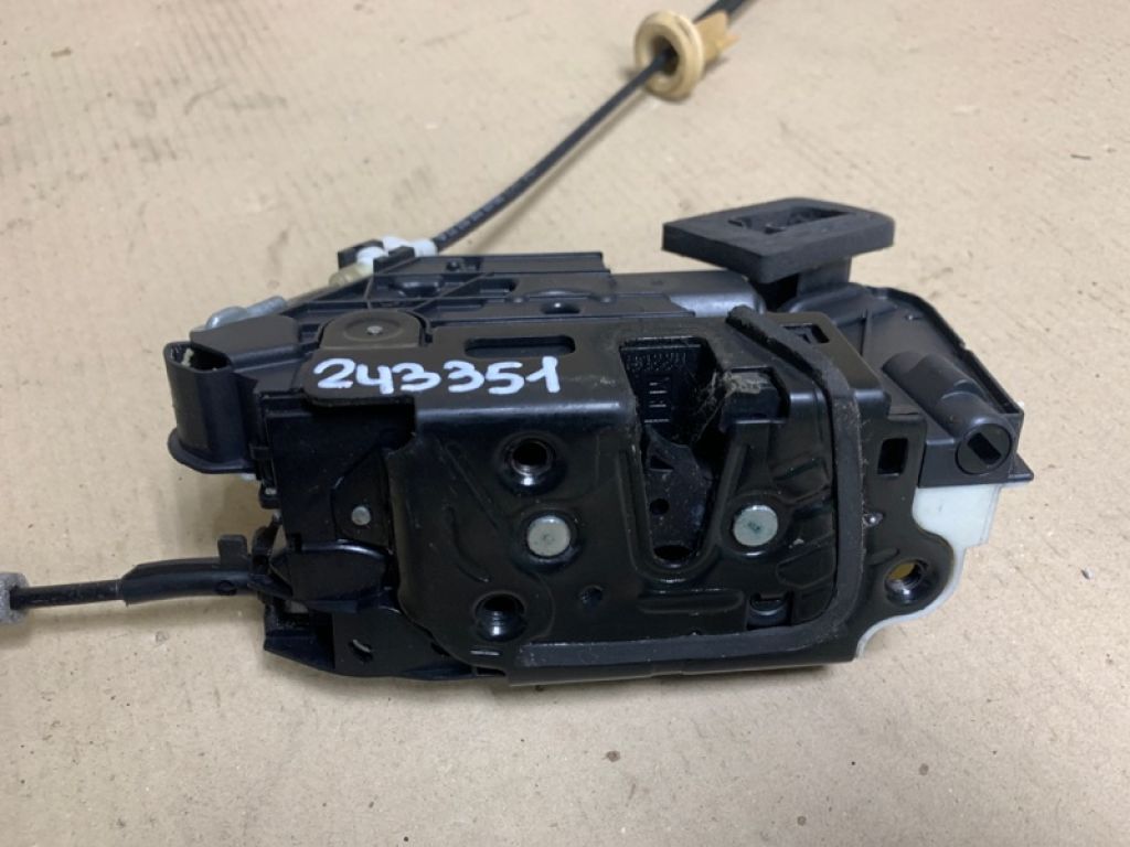 5K1 837 016 C | Замок двері передн. прав. VOLKSWAGEN JETTA USA 10-17