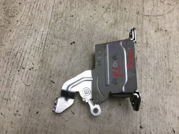 Замок двери боковой задн. лев. NISSAN NV200 USA 13-