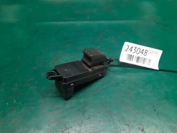 Кнопка стеклоподъемника задн. прав. MAZDA CX-7 06-12