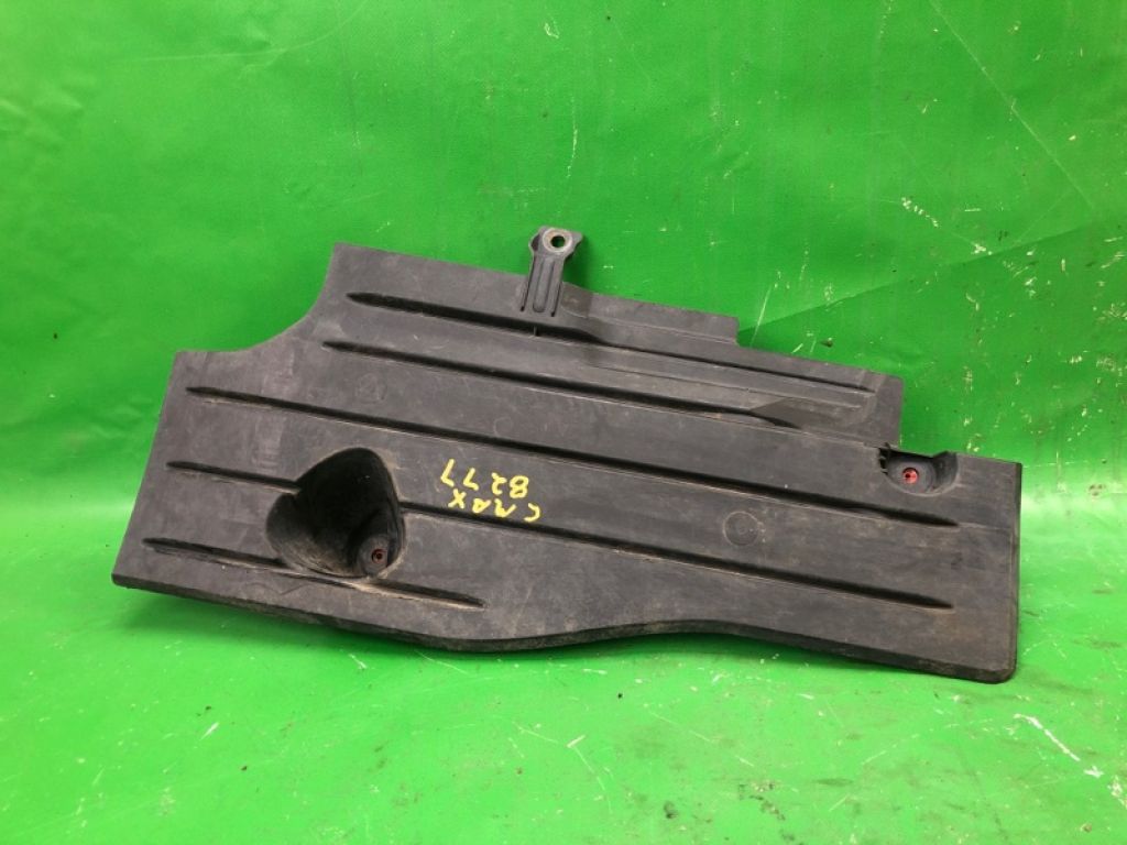 AV61R11778AF | Захист заднього бампера FORD FOCUS 10-18