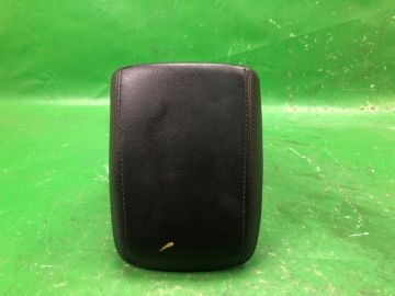 Подлокотник FORD FOCUS 10-18