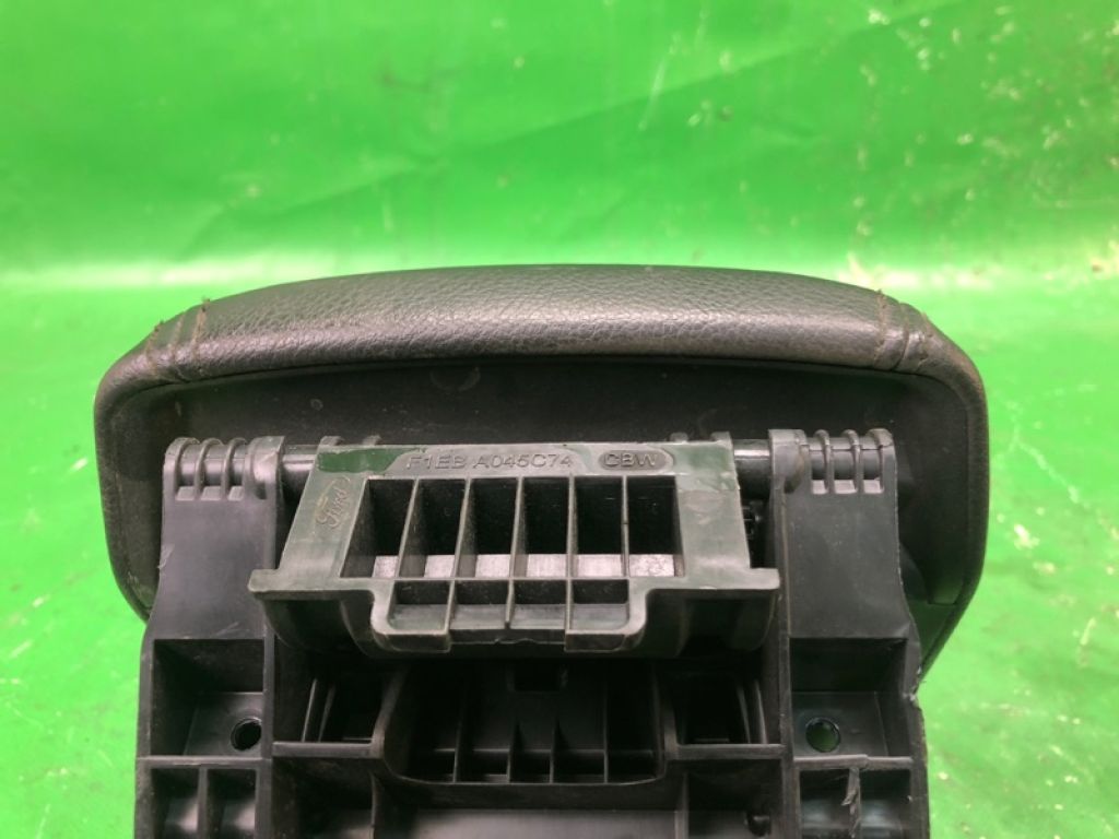 F1EZ-5806024-CB | Подлокотник FORD FOCUS 10-18 - Фото 4