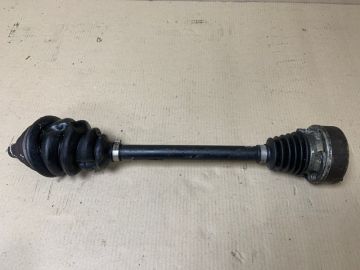 Привод передний лев. VOLKSWAGEN JETTA USA 10-17