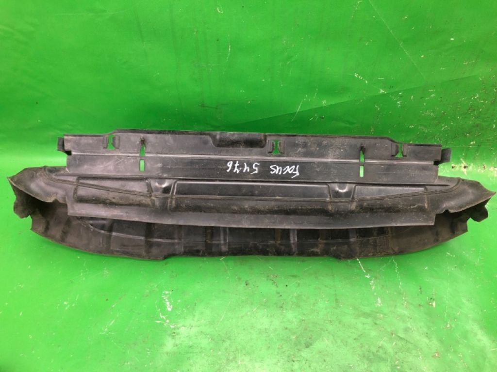 F1EZ-8327-A | Дефлектор радіатора FORD FOCUS 10-18 - Фото 2