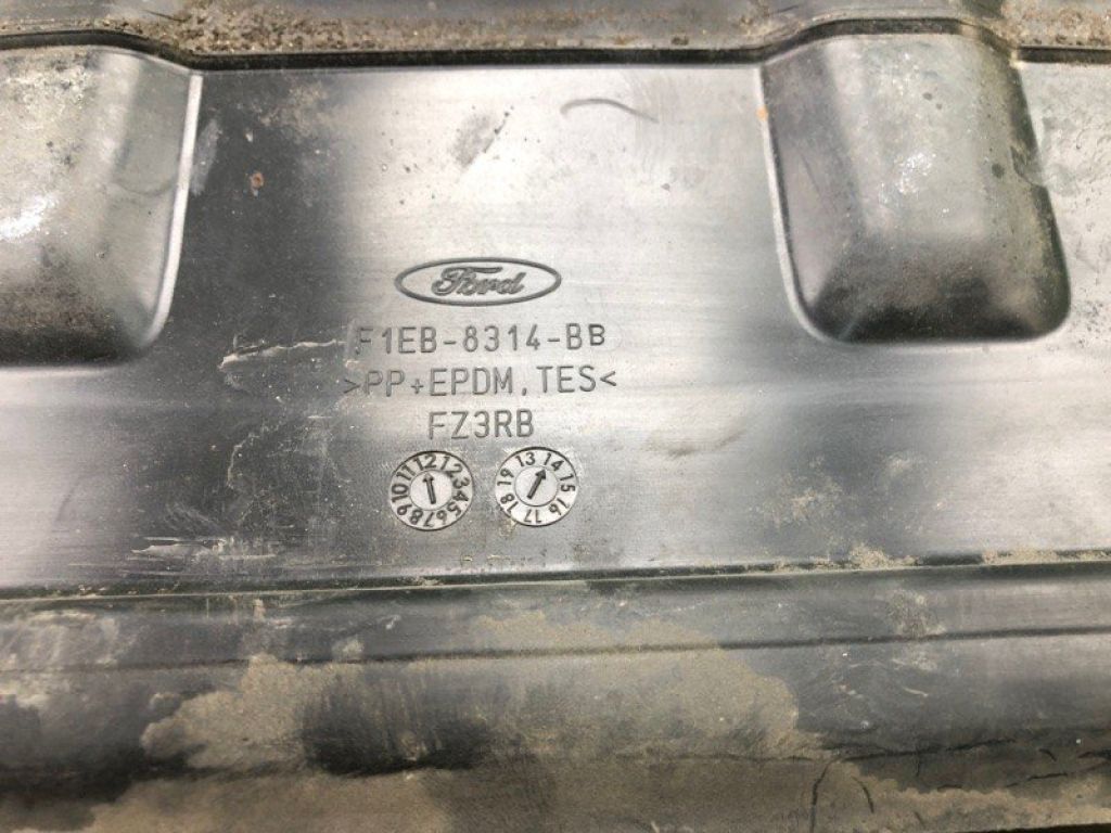 F1EZ-8327-A | Дефлектор радіатора FORD FOCUS 10-18 - Фото 5