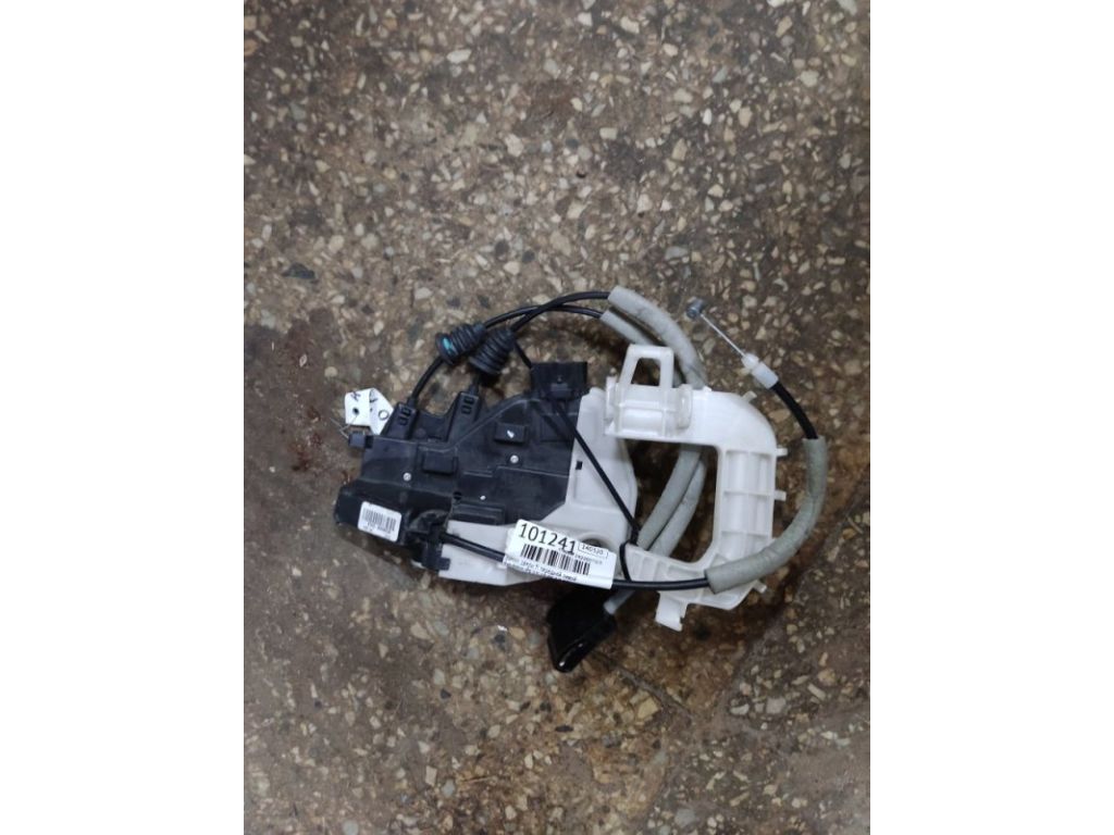 81310-B2010 | Замок двері передн. лів. KIA SOUL PS 13-19