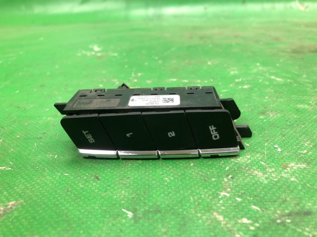 958 613 103 00 | Блок кнопок памяти сидений лев. PORSCHE CAYENNE 10-18
