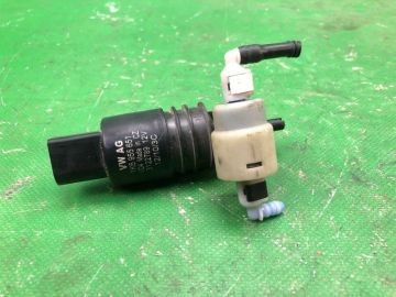 Насос омывателя стекла PORSCHE CAYENNE 10-18