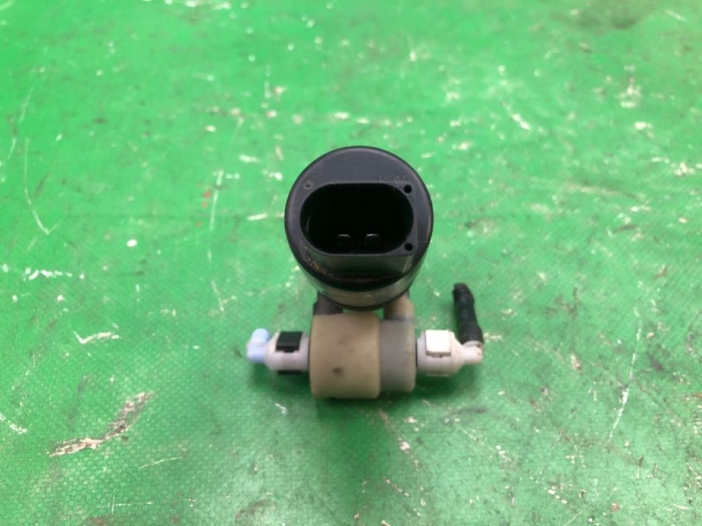 955 628 172 01 | Насос омивача скла PORSCHE CAYENNE 10-18 - Фото 4