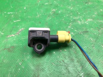 Датчик удара PORSCHE CAYENNE 10-18