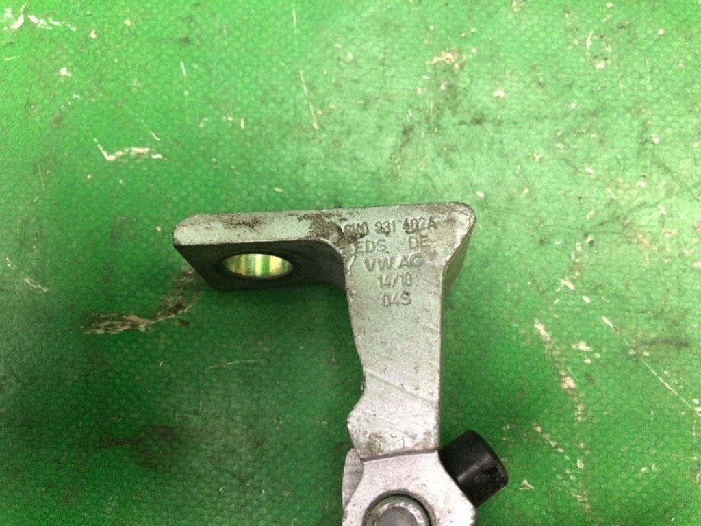 958 531 402 00 | Петля двері нижня задн. прав. PORSCHE CAYENNE 10-18 - Фото 4