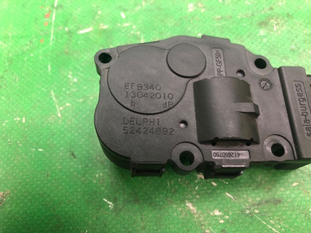 958 612 511 00 | Моторчик заслінки пічки PORSCHE CAYENNE 10-18 - Фото 2