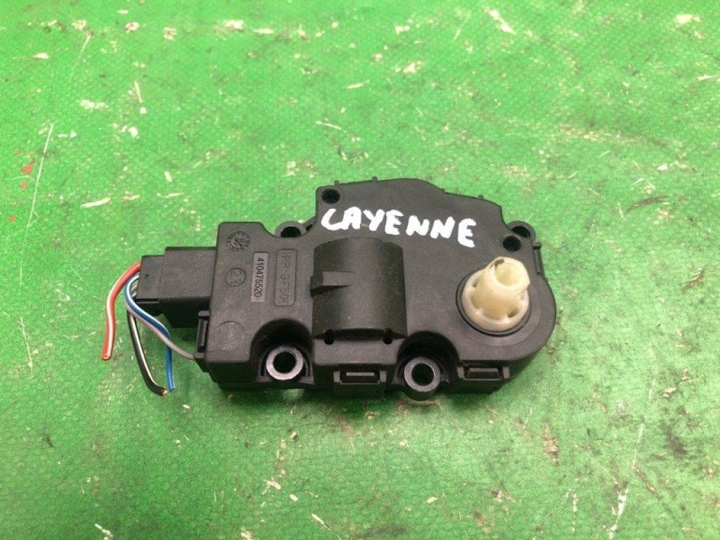 958 612 511 00 | Моторчик заслінки пічки PORSCHE CAYENNE 10-18 - Фото 3