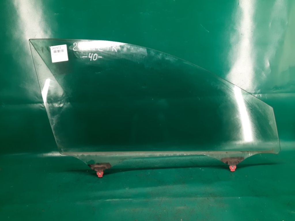 68101-06080 | Стекло двери передн. прав. TOYOTA CAMRY 40 06-11