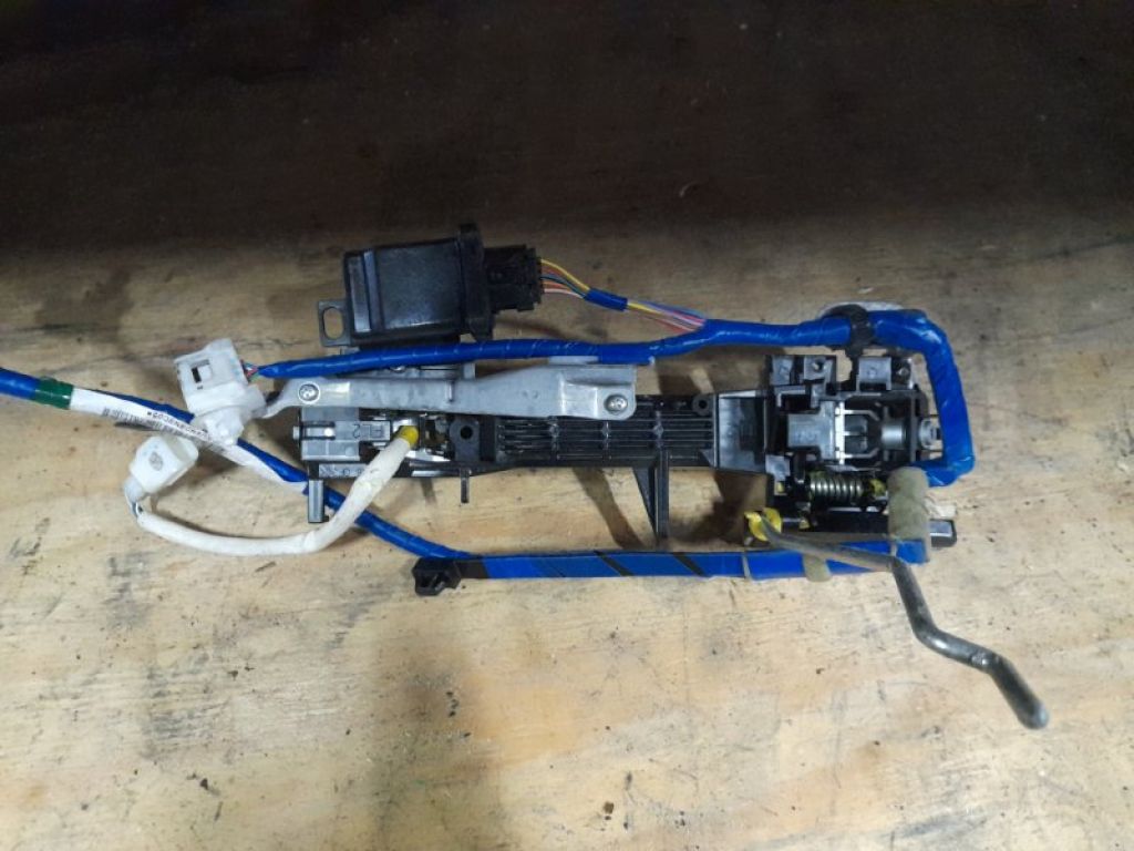 69211-28070 | Ручка двери наружная передн. лев. TOYOTA CAMRY 40 06-11 - Фото 2