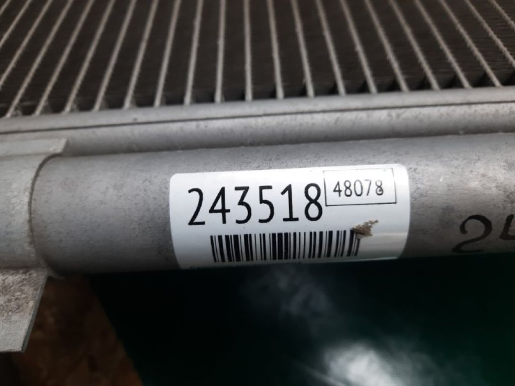 CV6Z-19712-J | Радіатор кондиціонера FORD FOCUS 10-18 - Фото 2