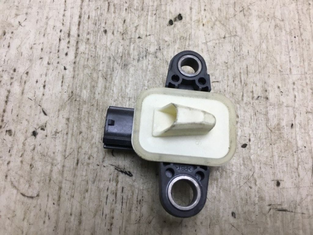 98836-1MA0A | Датчик удара NISSAN NV200 USA 13-
