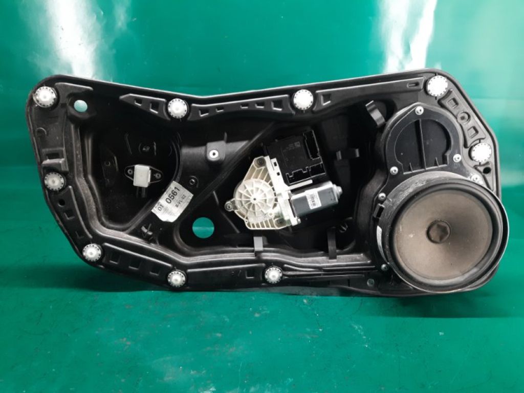 3C8 837 461 M | Стеклоподъемник передн. лев. VOLKSWAGEN PASSAT CC 12-18