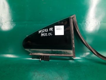 Скло дверей глухе задн. прав. VOLKSWAGEN PASSAT CC 12-18