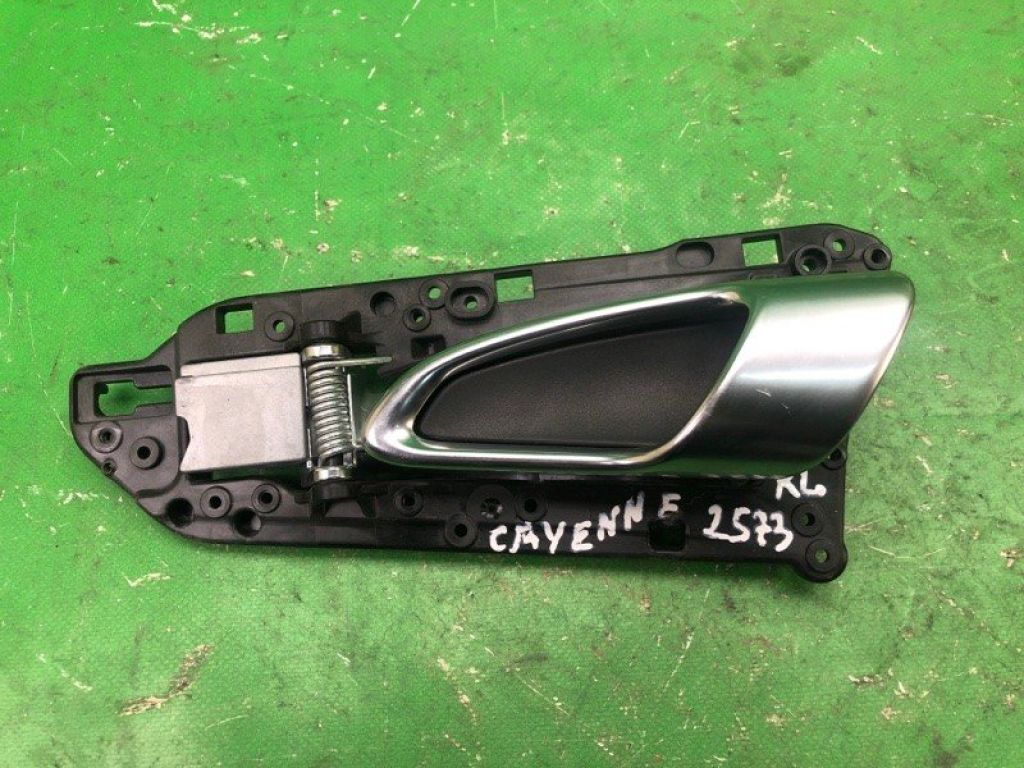 958 555 019 03 | Ручка двери внутренняя задн. лев. PORSCHE CAYENNE 10-18
