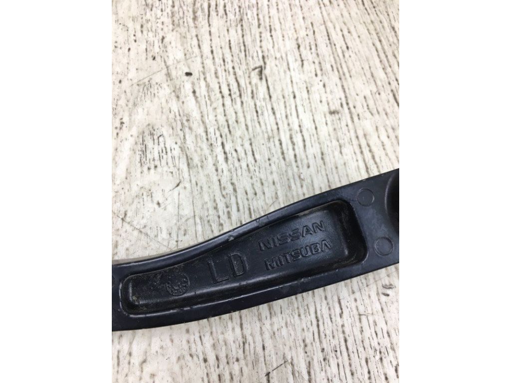 28881-3LM0A | Повідець склоочисника передній лів. NISSAN NV200 USA 13- - Фото 3