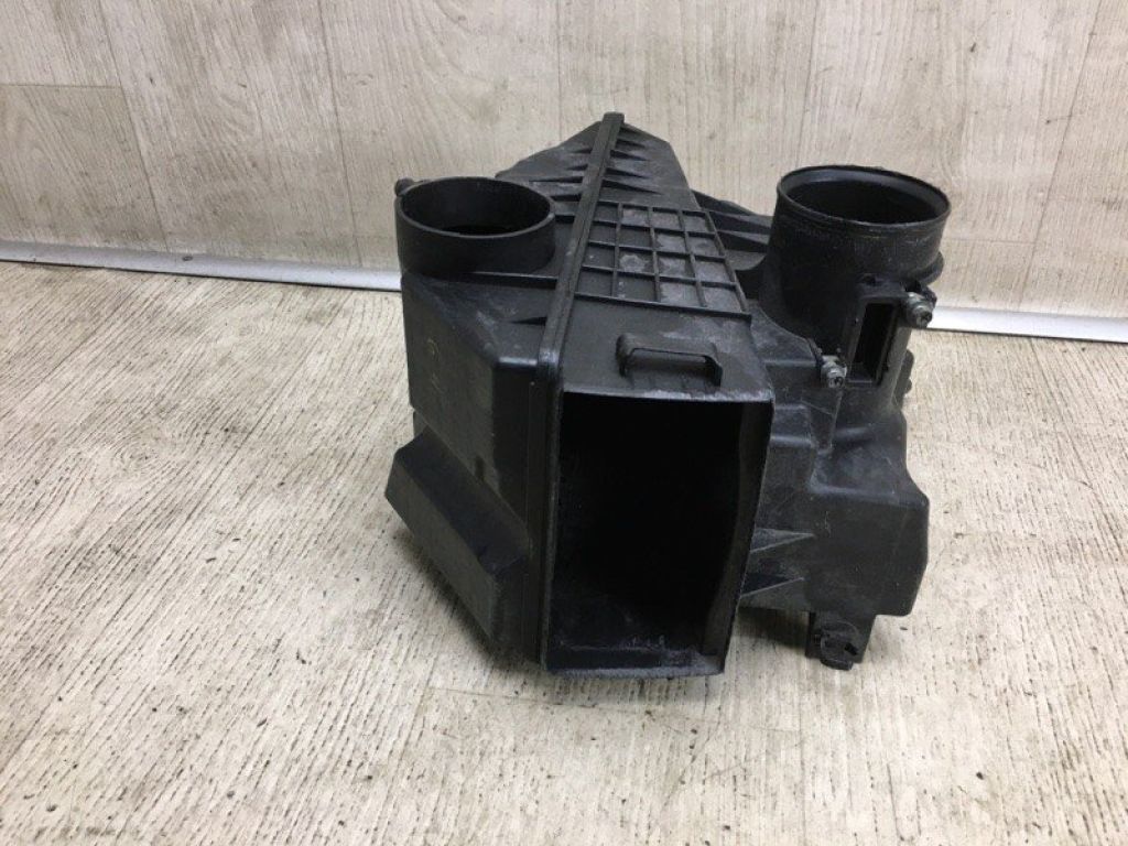 16500-3LM0A | Корпус воздушного фильтра NISSAN NV200 USA 13- - Фото 4