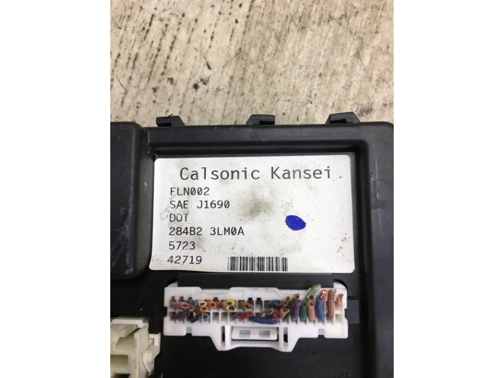 284B2-3LM0A | Блок комфорта NISSAN NV200 USA 13- - Фото 3