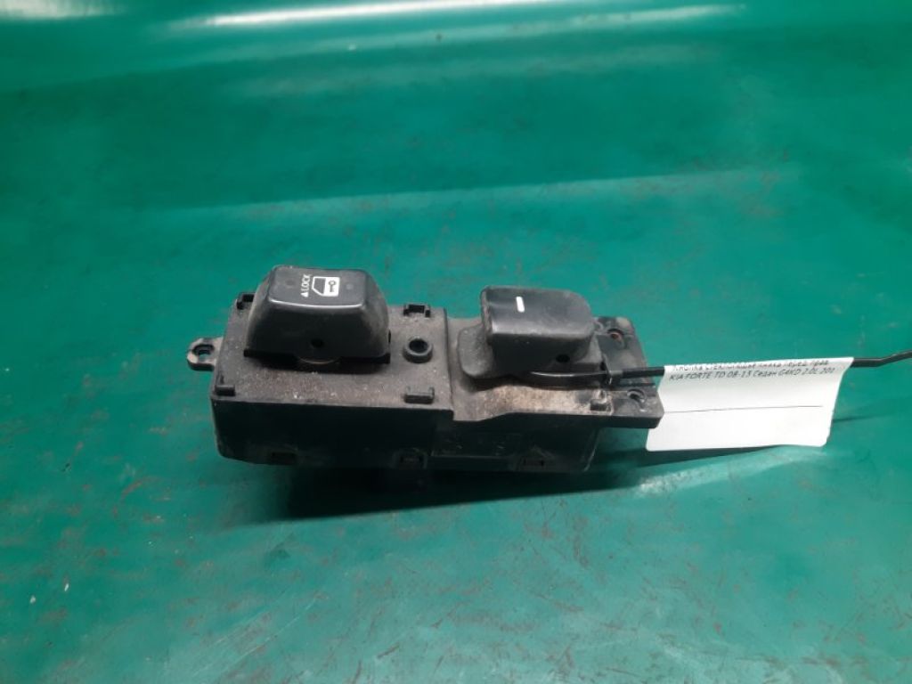 93575-1M200WK | Кнопка стеклоподъемника передн. прав. KIA FORTE/CERATO TD 08-13 - Фото 3