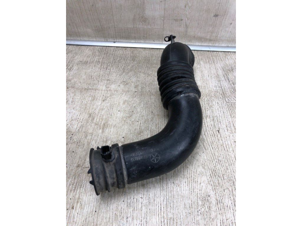 4891621AC | Патрубок воздушного фильтра JEEP PATRIOT 10-17 - Фото 2