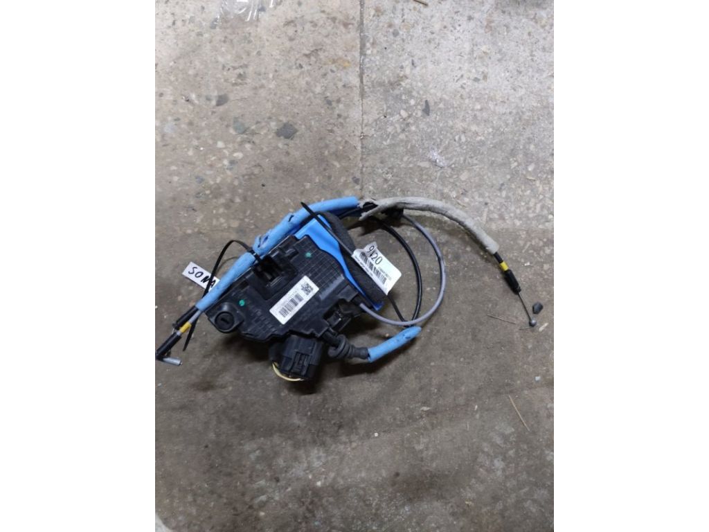 81410-C1000 | Замок двері задн. лів. HYUNDAI SONATA LF 2014-