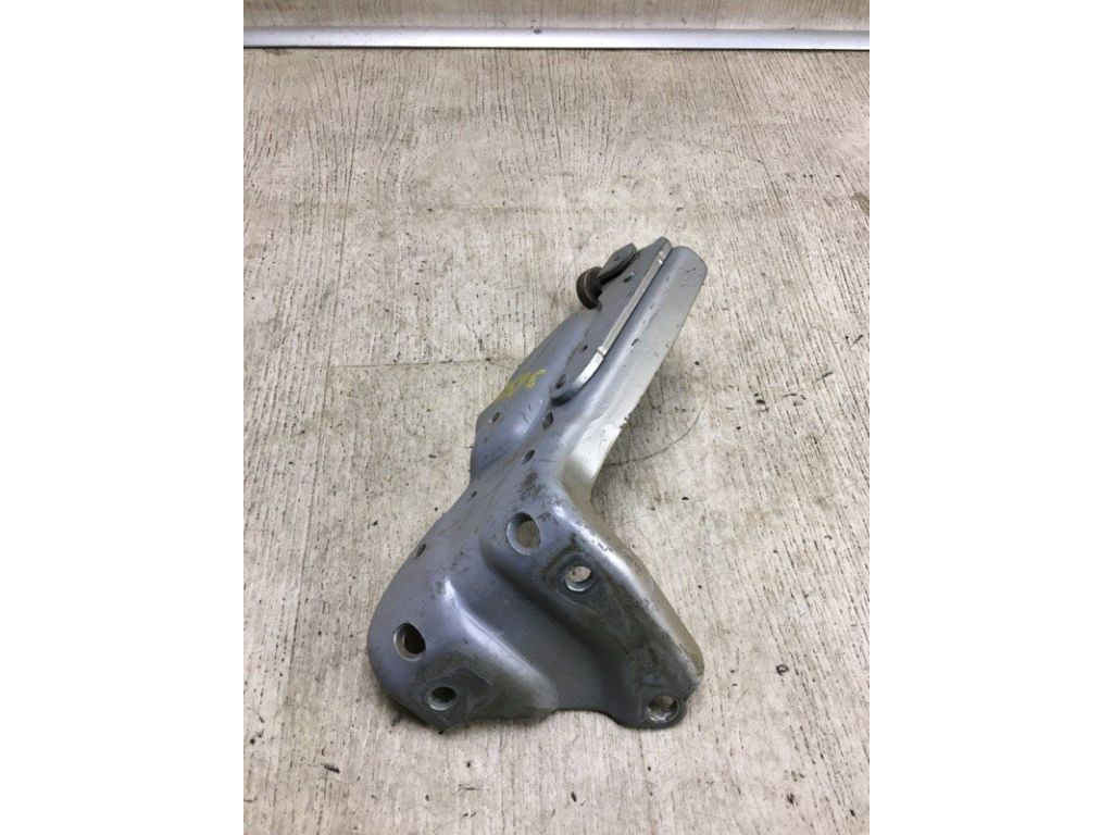 68360-08031 | Ролик сдвижной двери нижний лев. TOYOTA SIENNA 11-16 - Фото 4