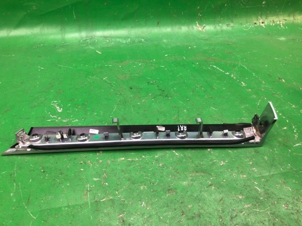 958 555 420 00 | Накладка дверей внутрішня задн. прав. PORSCHE CAYENNE 10-18 - Фото 4